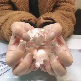 ネイル ガレンドウ 白澤 愛子のネイルデザイン