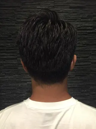 ショート メンズ 【24時まで営業✨】 吉本　成樹のヘアスタイル
