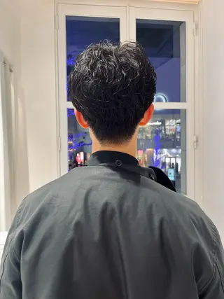 パーマ メンズ 渡邊 百咲のヘアスタイル