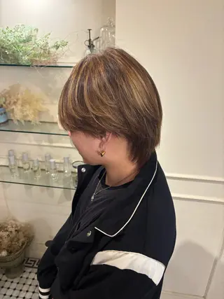 ショート カラー Konomura Neneのヘアスタイル