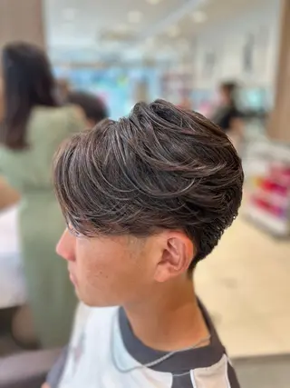 ショート パーマ メンズ メンズハイライト × perm Runoのヘアスタイル