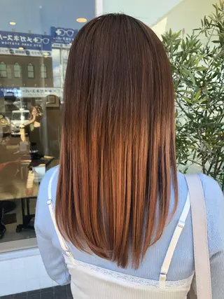 ミディアム EARTH長岡 🌼渡辺まい🌼のヘアスタイル