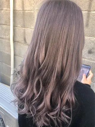 カラー ダブルスキルエクステ /羽エクステ白石宇由のヘアスタイル