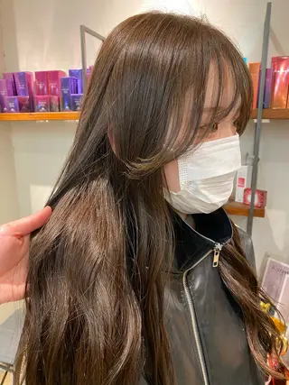 ロング カラー ナチュラルヘア🫧 ナナミのヘアスタイル