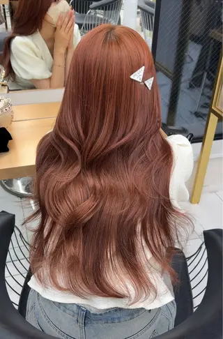 ロング カラー 𝑨𝑲𝑶 🍒/ 暖色カラーのヘアスタイル