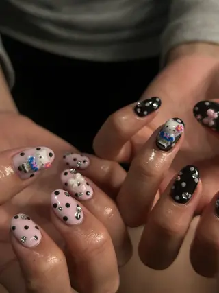 ネイル Yuni.所属・sakae yurinaのネイルデザイン