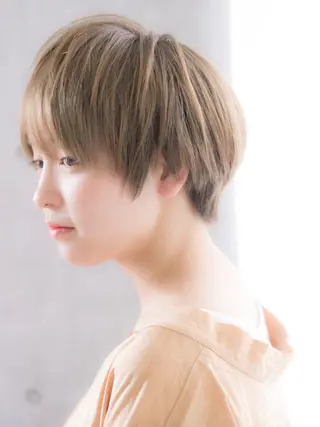 ショート カラー レイヤーカット✂️ 横浜No1♡下鳥翔子のヘアスタイル