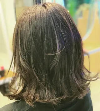 ミディアム カラー 北川 拓也のヘアスタイル
