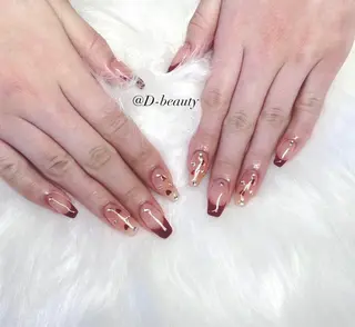 ネイル D-BEAUTY Nailsalonのネイルデザイン