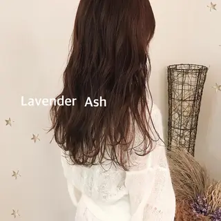 ロング カラー 市川 千夏のヘアスタイル