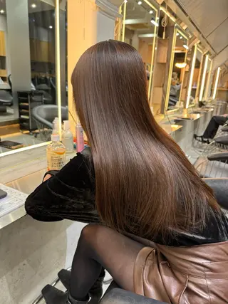 ロング カラー ブリーチ特化 梅田本多翔のヘアスタイル