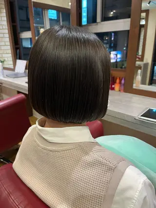 ショート 外ハネボブ♡ YUIのヘアスタイル