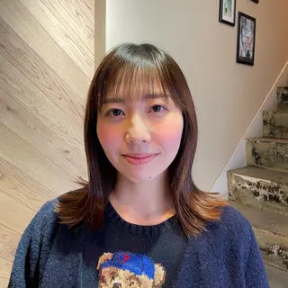 ミディアム 🍀FERIAあべの あらいことみ🍀のヘアスタイル