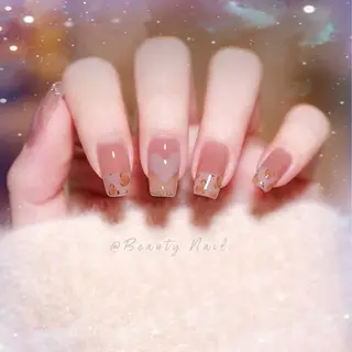 ネイル Moonstone Salonのネイルデザイン