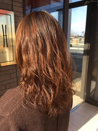 セミロング 傷んだ髪をサラサラに 曲がる縮毛矯正◎高岡のヘアスタイル