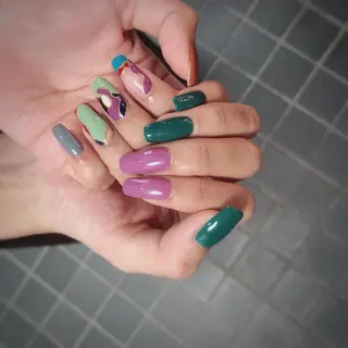 ネイル 中牟田 彩水のネイルデザイン