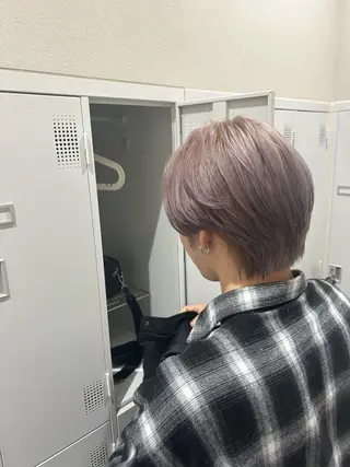 カラー NaVIユウジ 透明感カラーのヘアスタイル