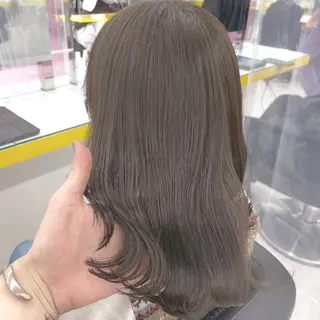 ロング カラー ヘアアレンジ 韓国風ベージュ🤎 赤みなし🌿横浜🤎のヘアスタイル