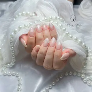 ネイル M2 BEAUTY Marieのネイルデザイン