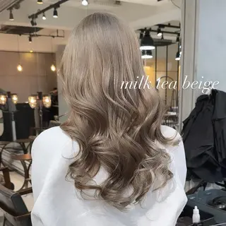 セミロング カラー 💜ハイトーン💛 マジカルかいちゃんのヘアスタイル