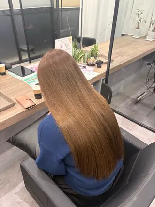 ロング カラー COCO .のヘアスタイル