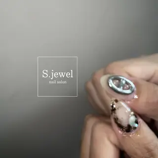 ネイル S♡JEWEL所属・S. JEWELのネイルデザイン