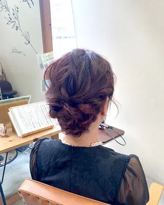 ヘアアレンジ 酸性ストレート/ブリ ーチなしWカラー河本のヘアスタイル