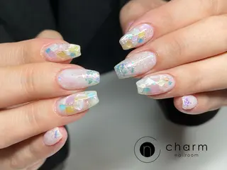 ネイル ネイルルーム チャームのネイルデザイン