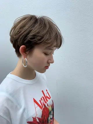 ショート カラー 柔らか透け感カラー 🌿ムロヤリョウスケのヘアスタイル