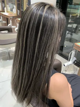 ロング Ash川越店／ 松本　亮二のヘアスタイル