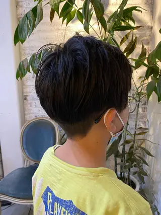 ショート メンズ 長濱 俊のヘアスタイル