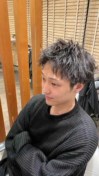 ショート メンズ 椿 大輔のヘアスタイル