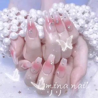 ネイル 🎀まゆ 🪽🐾のネイルデザイン