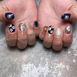 ネイル 💅chainail _aiのネイルデザイン