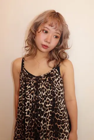 ミディアム カラー ヘアアレンジ @kyoniyy KYONIのヘアスタイル