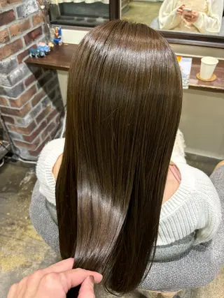セミロング 透明感🌱ハイトーン ✨艶髪🫧川﨑　翼のヘアスタイル