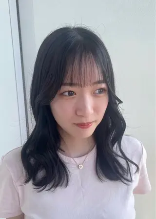 カラー reuna rikoのヘアスタイル