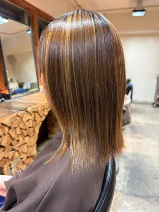 セミロング 須藤　優真 切りっぱなしボブのヘアスタイル