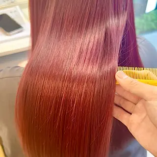 ロング アニメオタク美容師/ エンドカラー/僚汰のヘアスタイル