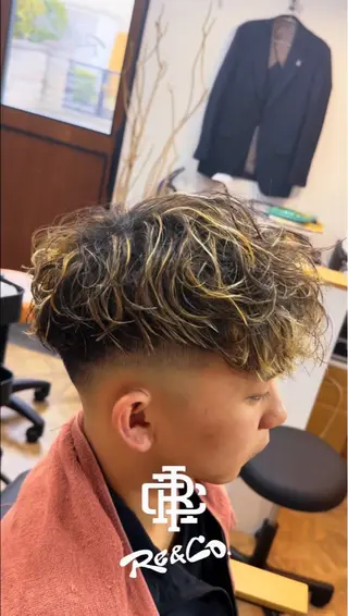 パーマ メンズ RE&COメンズ専門 リュウタのヘアスタイル