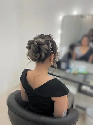 セミロング ヘアアレンジ Mikazuki オーナーTeradaのマツエク・マツパデザイン