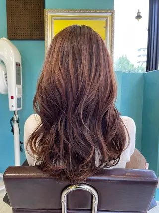 ロング カラー 末石 智のヘアスタイル