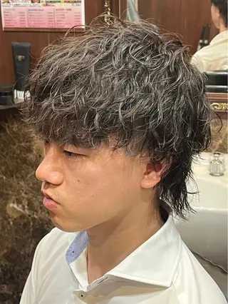 メンズ 塩崎 仁彦のヘアスタイル