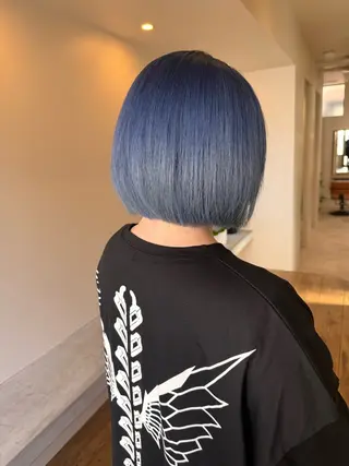 ショート カラー 💛🤍U too e’s /店長🧸のヘアスタイル