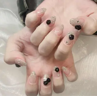 ネイル 中野駅から2分 MEO NAILのネイルデザイン