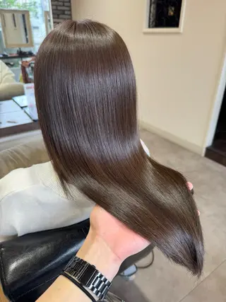 ロング カラー 地毛風ストレート/ 髪質改善/榎本流行のヘアスタイル