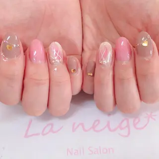 ネイル La neige* yuki 🐩🌙のネイルデザイン