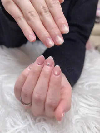 ネイル &ME シシのネイルデザイン