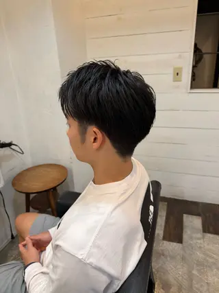 ショート メンズ Babylone 飯尾 香音のヘアスタイル