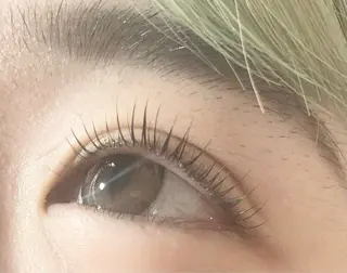 パーマ M y lash 緑井店　宮本のマツエク・マツパデザイン